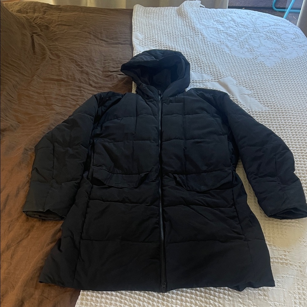 Women's Black Hooded Puffer Coat